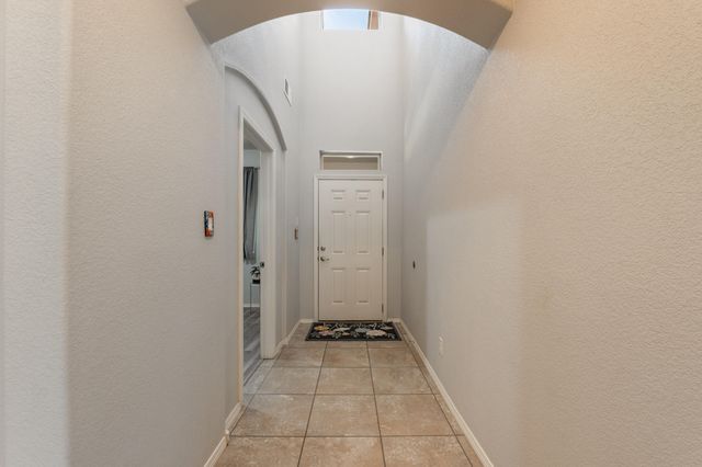 8800 Globe Street NW, Albuquerque, NM 87114