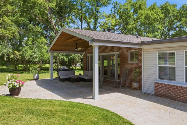 865 W Hillwood Dr, Nashville, TN 37205