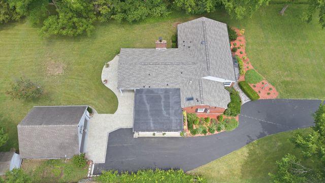 865 W Hillwood Dr, Nashville, TN 37205