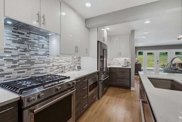 865 W Hillwood Dr, Nashville, TN 37205