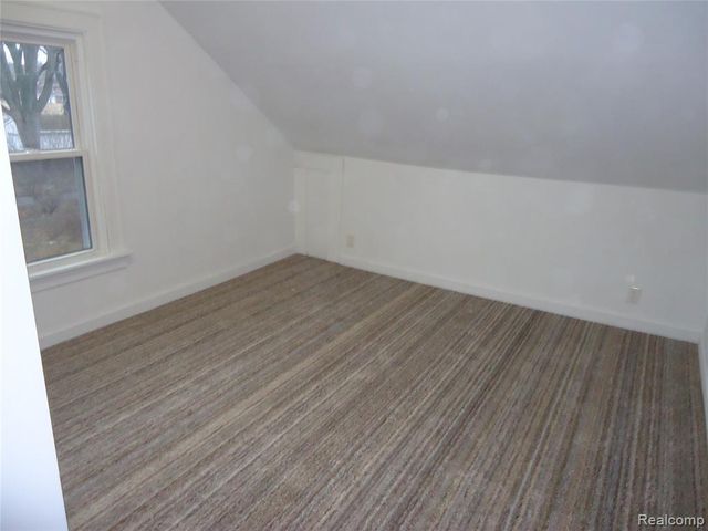 2274 N Carolina Street, Saginaw, MI 48602