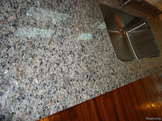 2274 N Carolina Street, Saginaw, MI 48602