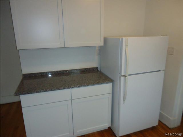 2274 N Carolina Street, Saginaw, MI 48602