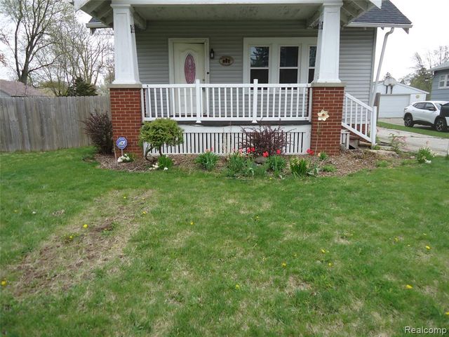 2274 N Carolina Street, Saginaw, MI 48602