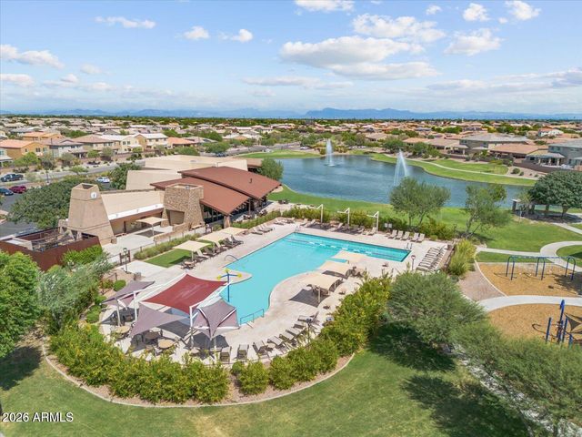 2398 E HAZELTINE Way, Gilbert, AZ 85298