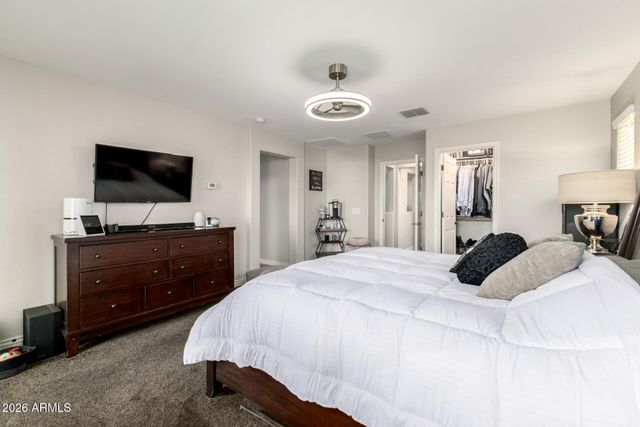 2398 E HAZELTINE Way, Gilbert, AZ 85298