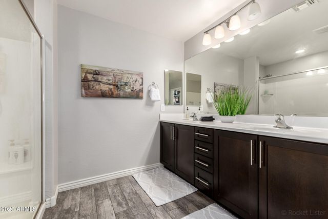 2398 E HAZELTINE Way, Gilbert, AZ 85298