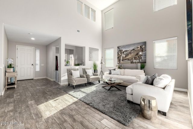 2398 E HAZELTINE Way, Gilbert, AZ 85298