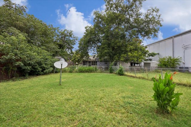 2024 W Ben White BLVD, Austin, TX 78704