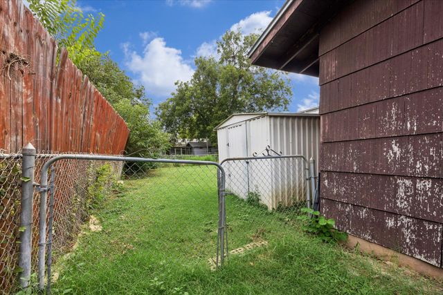 2024 W Ben White BLVD, Austin, TX 78704