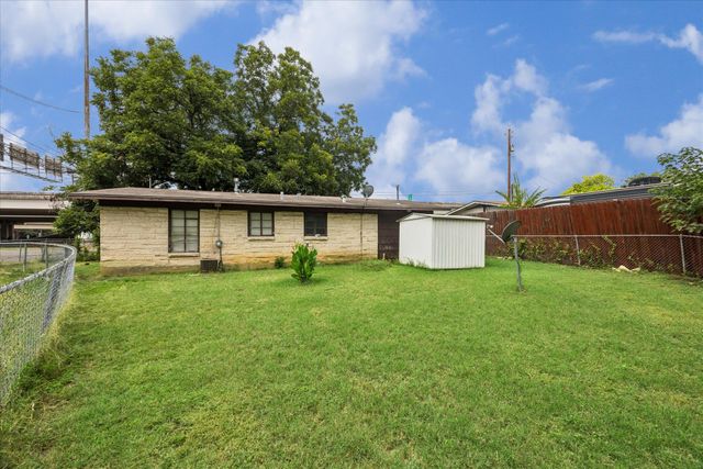 2024 W Ben White BLVD, Austin, TX 78704