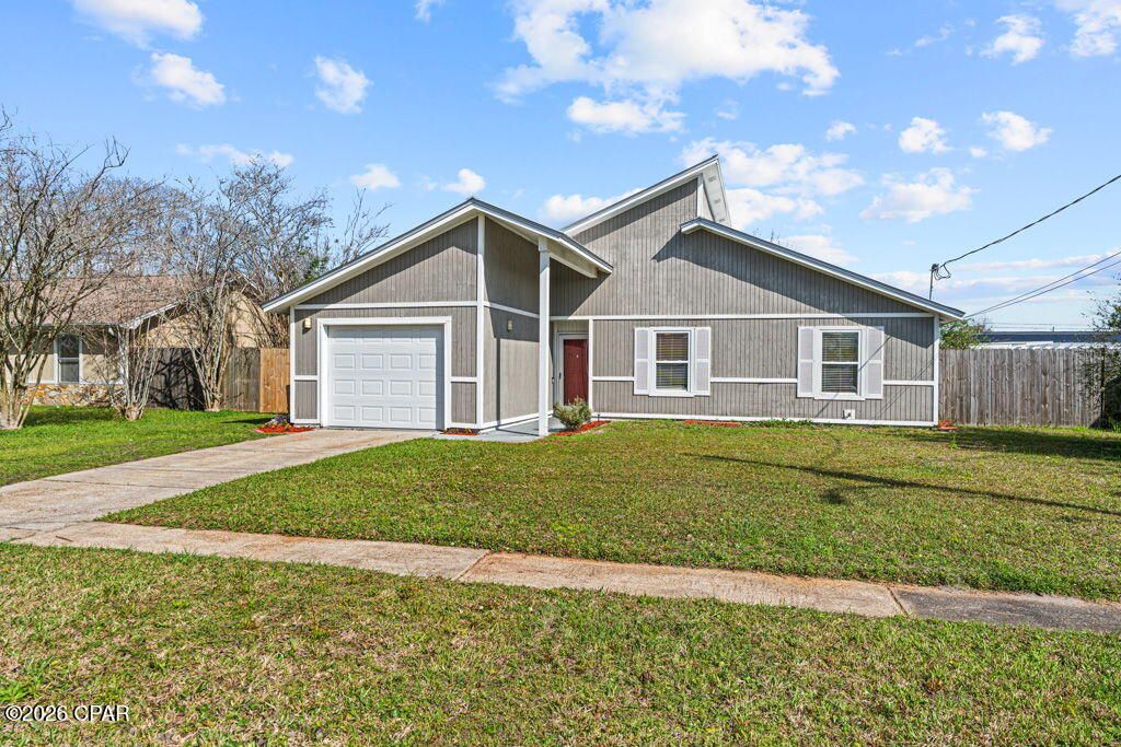 602 Sparrow Street, Lynn Haven, FL 32444