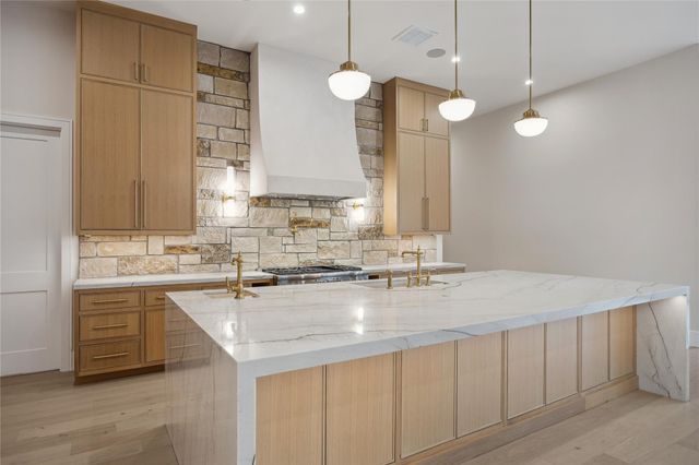 14106 Heatherfield Drive, Houston, TX 77079