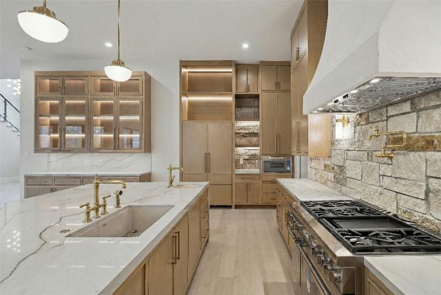 14106 Heatherfield Drive, Houston, TX 77079