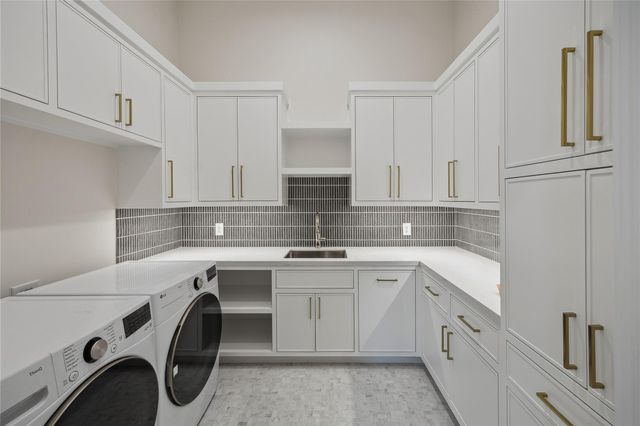 14106 Heatherfield Drive, Houston, TX 77079