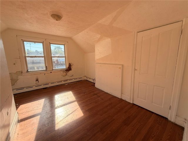 103 Romeyn St, Knoxville, PA 15210