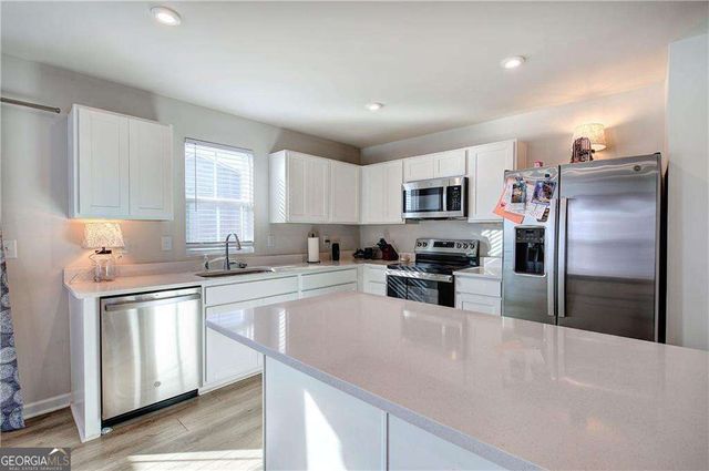 121 Chastain Drive SW, Cartersville, GA 30120