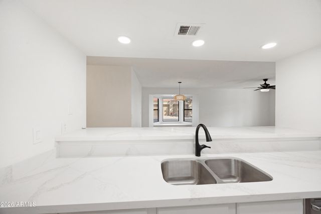 1021 S GREENFIELD Road 1204, Mesa, AZ 85206