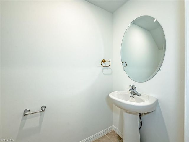 12093 Monterey Pine LN, Fort Myers, FL 33966