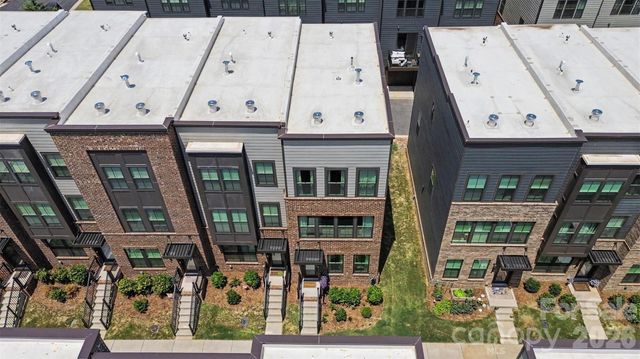 1018 Simcoe Lane, Charlotte, NC 28217