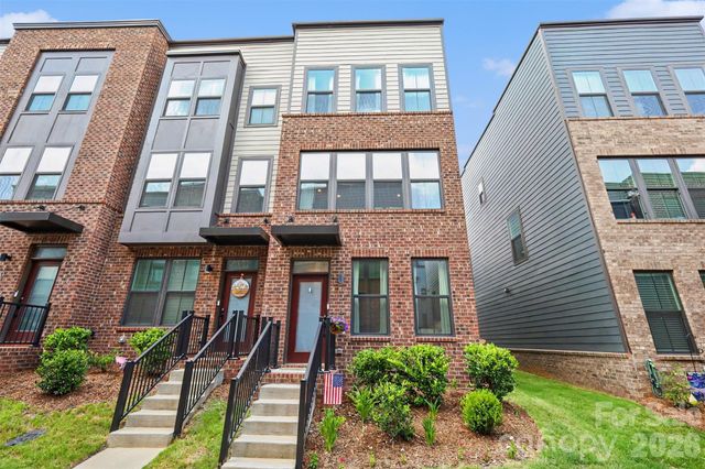 1018 Simcoe Lane, Charlotte, NC 28217