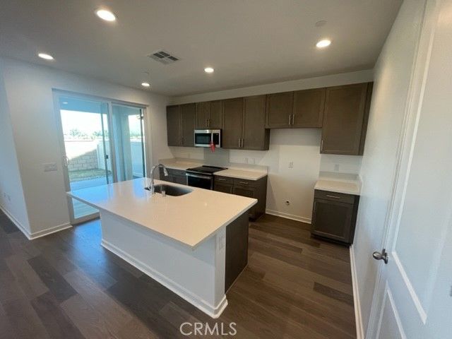 29205 Santa Fe Springs Court, Winchester, CA 92596