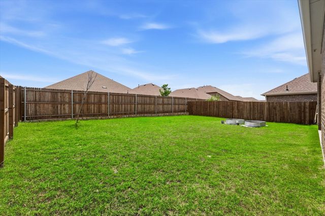 9800 Quail Pointe Road, Aubrey, TX 76227