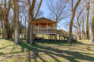 355 BELLIS RD, Savannah, TN 38372