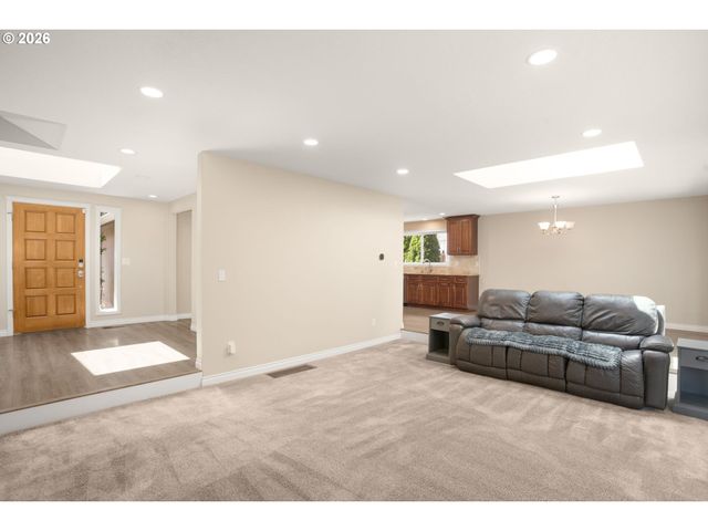 7630 Sw 157TH Ave, Beaverton, OR 97007