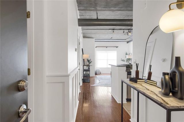 800 Peachtree NE Street 1102, Atlanta, GA 30308