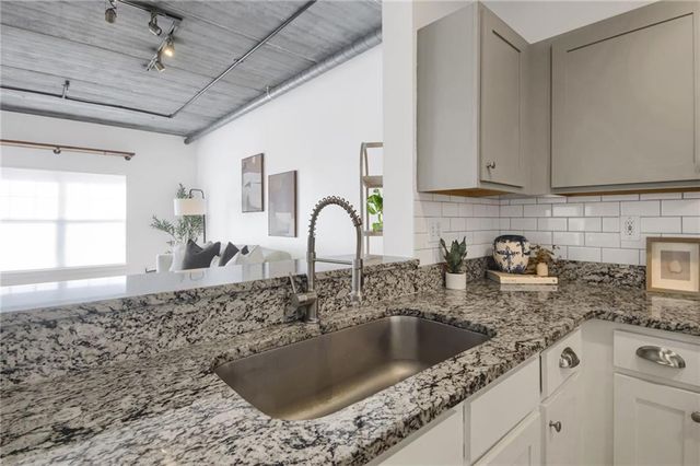 800 Peachtree NE Street 1102, Atlanta, GA 30308