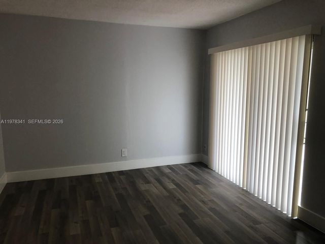 3400 Foxcroft Rd 104, Miramar, FL 33025