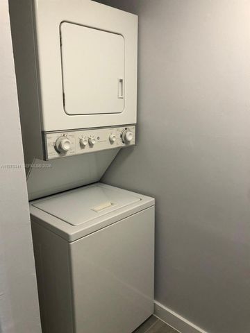 3400 Foxcroft Rd 104, Miramar, FL 33025