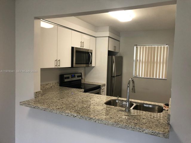 3400 Foxcroft Rd 104, Miramar, FL 33025