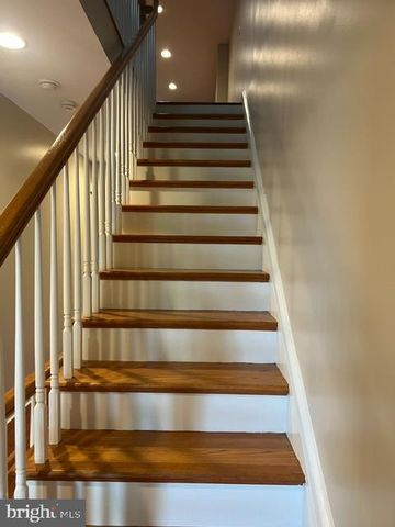 411 E LAFAYETTE AVE E, Baltimore, MD 21202