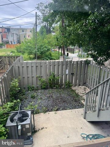 411 E LAFAYETTE AVE E, Baltimore, MD 21202