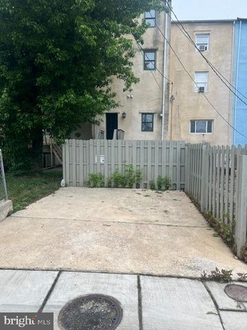 411 E LAFAYETTE AVE E, Baltimore, MD 21202