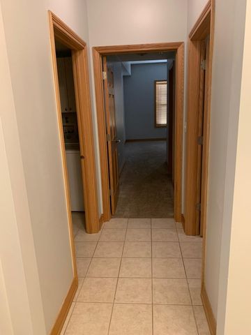 101 Pointe Drive 102, Northbrook, IL 60062
