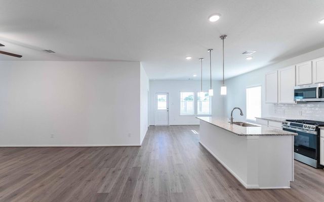 13405 Dalvay Beach Drive, Texas City, TX 77568