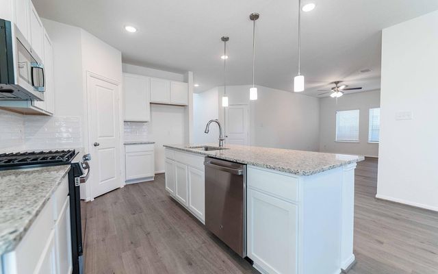 13405 Dalvay Beach Drive, Texas City, TX 77568