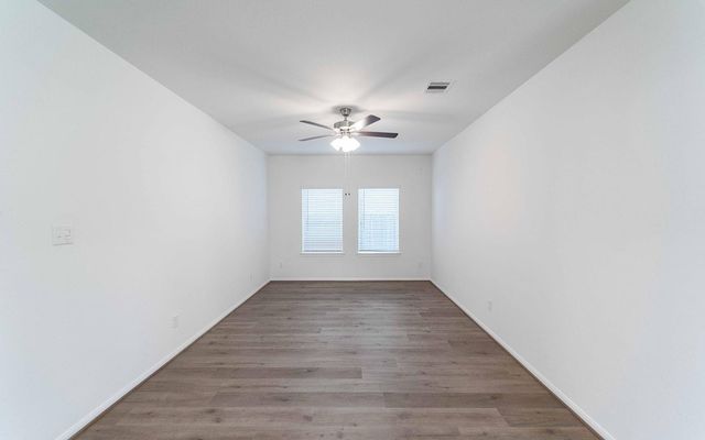 13405 Dalvay Beach Drive, Texas City, TX 77568