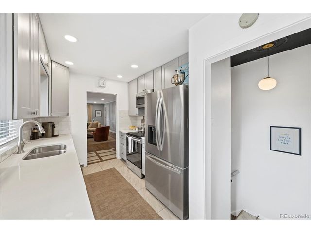 4374 S Galapago St, Englewood, CO 80110