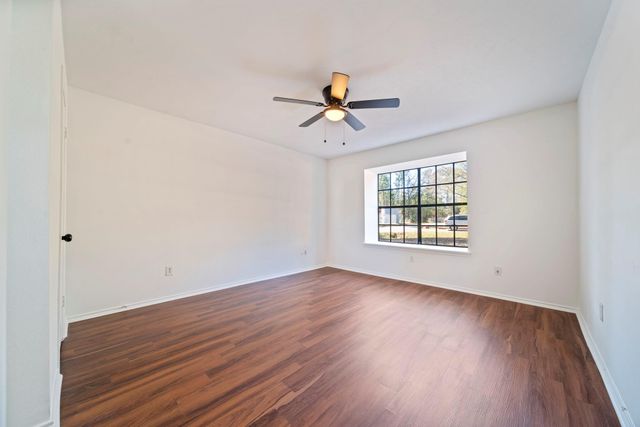 28702 Champion Oaks Drive, Magnolia, TX 77354