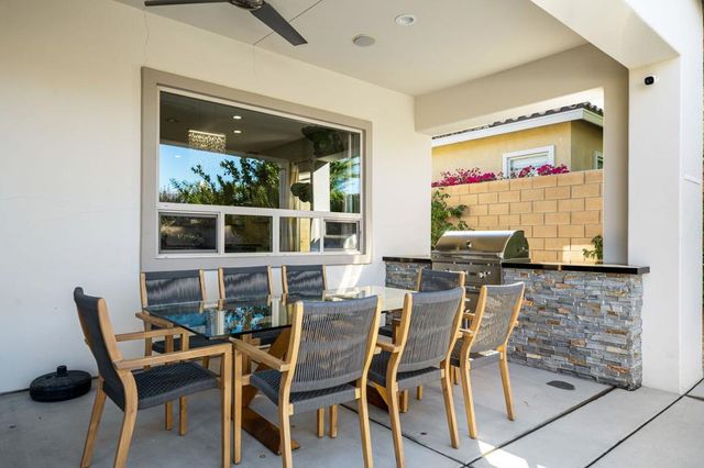 74142 Cosmopolitan Lane, Palm Desert, CA 92211