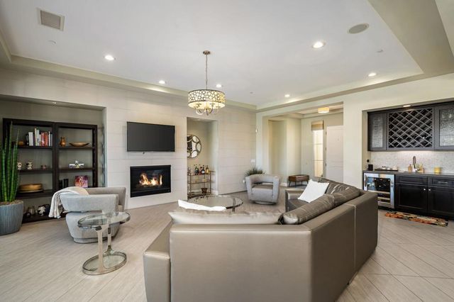 74142 Cosmopolitan Lane, Palm Desert, CA 92211