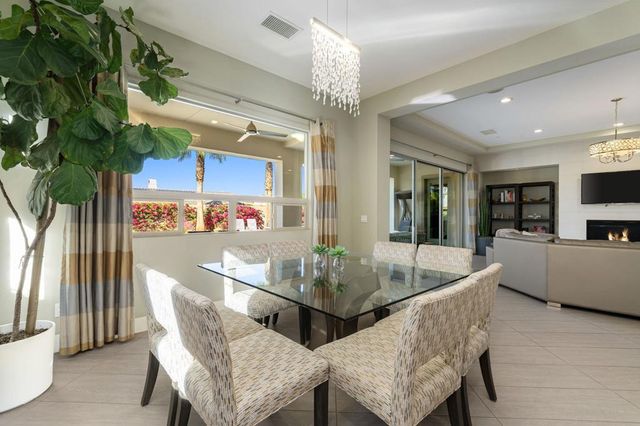 74142 Cosmopolitan Lane, Palm Desert, CA 92211