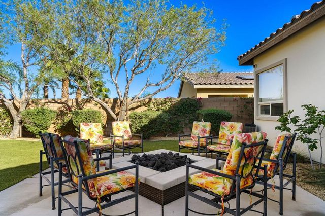 74142 Cosmopolitan Lane, Palm Desert, CA 92211