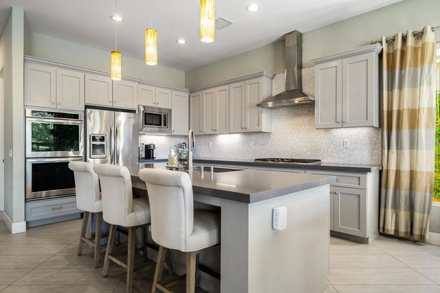 74142 Cosmopolitan Lane, Palm Desert, CA 92211