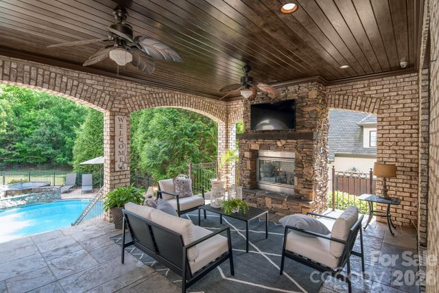 7828 Clovervale Drive, Waxhaw, NC 28173