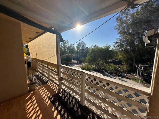 223 S Stagecoach Lane, Fallbrook, CA 92028